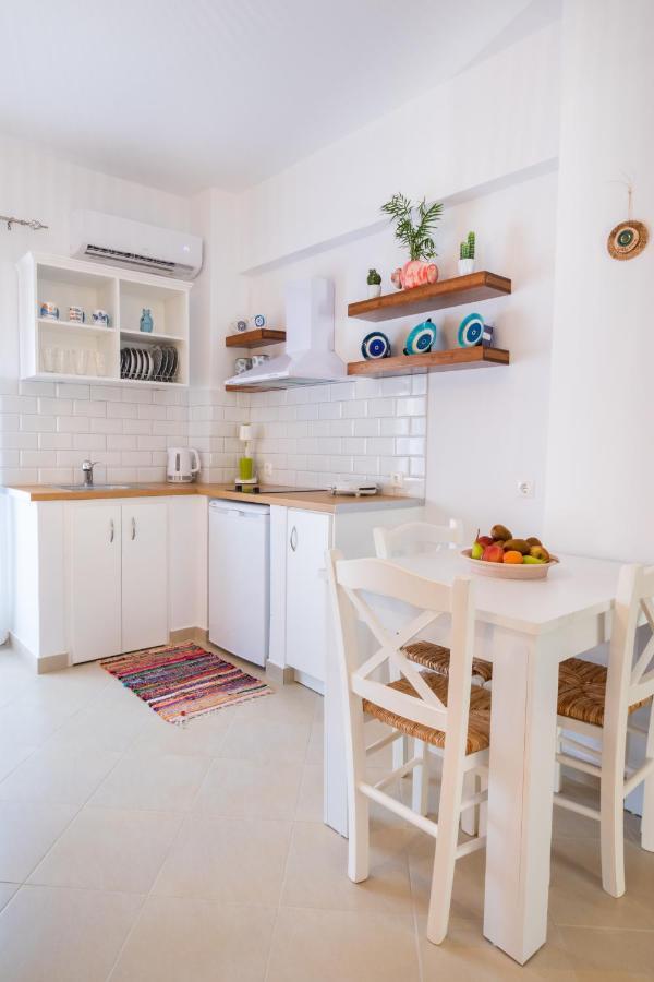 Anemos Guest Apts การ์ปาตอส ภายนอก รูปภาพ